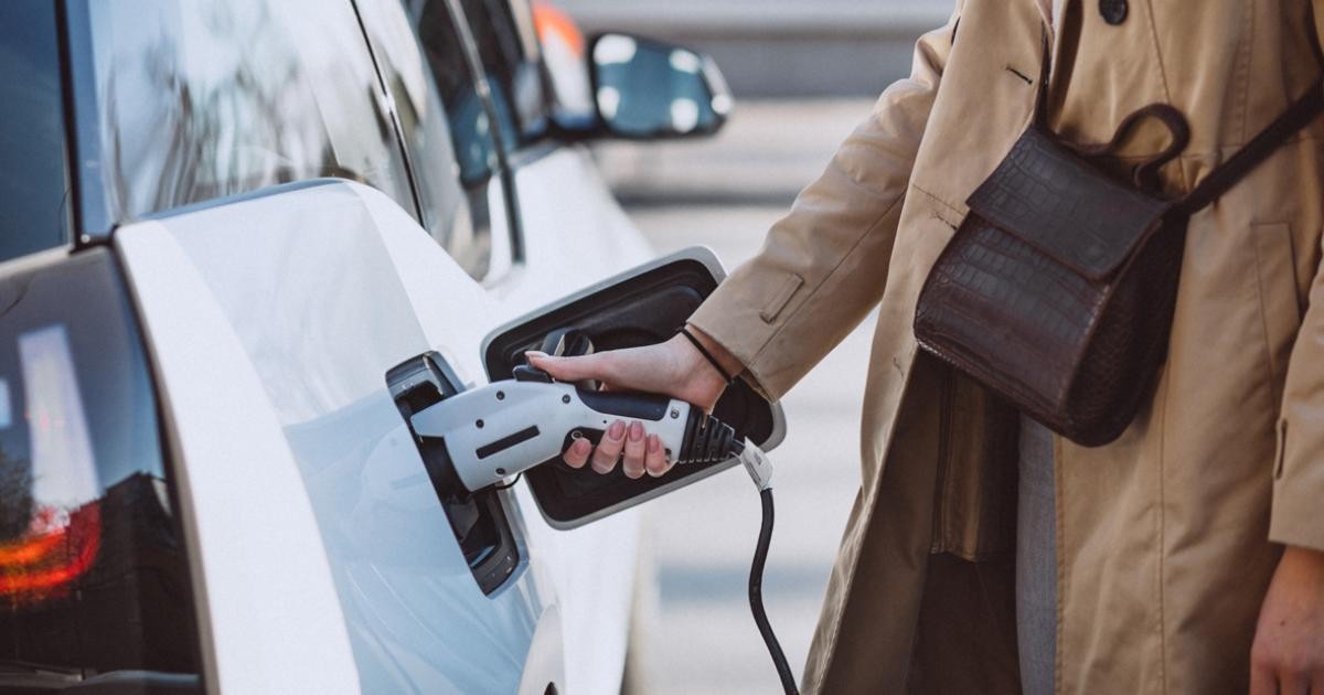 市場上的汽車充電樁的型號及其特點