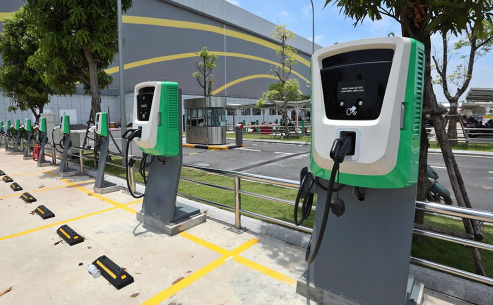 汽車充電樁智能化發(fā)展行業(yè)推動