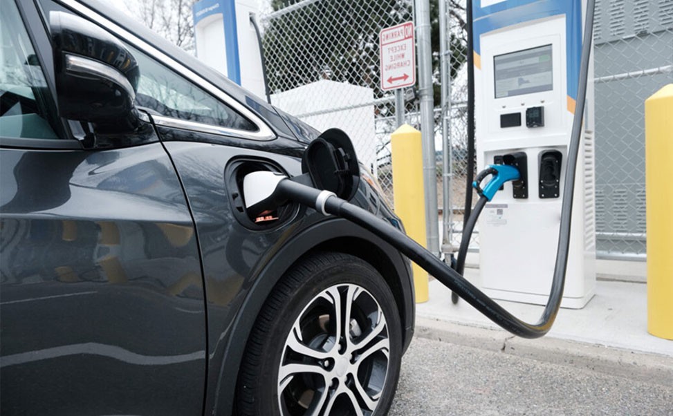電動(dòng)汽車(chē)充電樁的便捷安裝與市場(chǎng)反饋