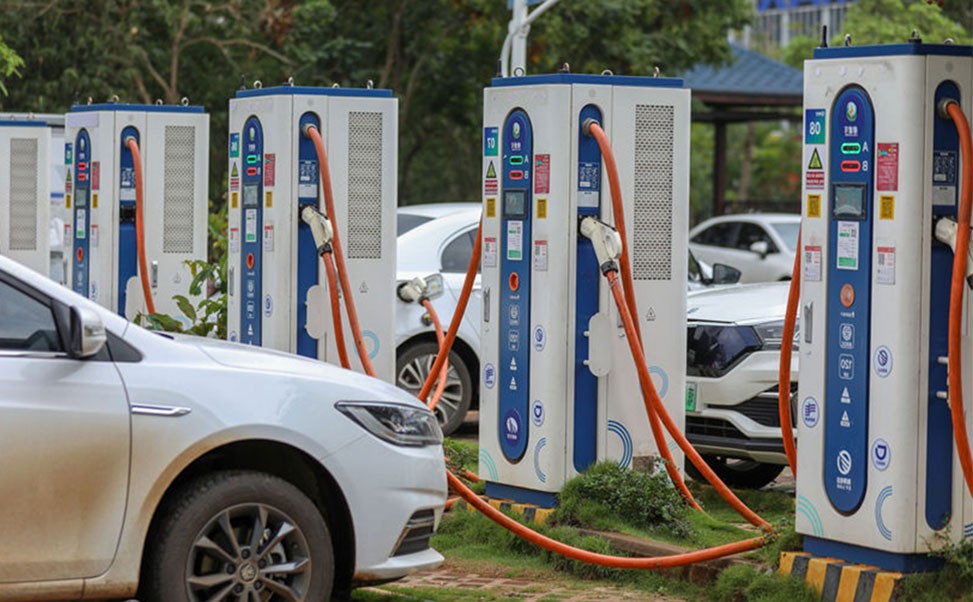 電動(dòng)汽車充電樁用戶評價(jià)與市場適應(yīng)性全探討