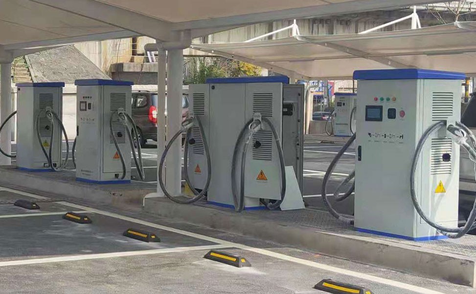 電動汽車充電樁市場風險與投資回報深度評估