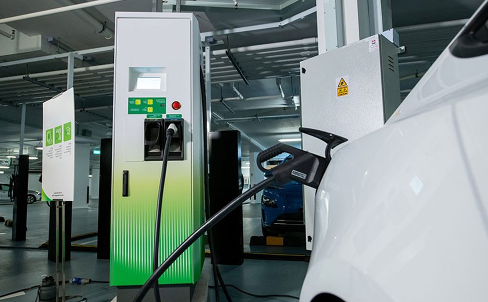 直流汽車充電樁，技術(shù)革新引領(lǐng)市場新機(jī)遇